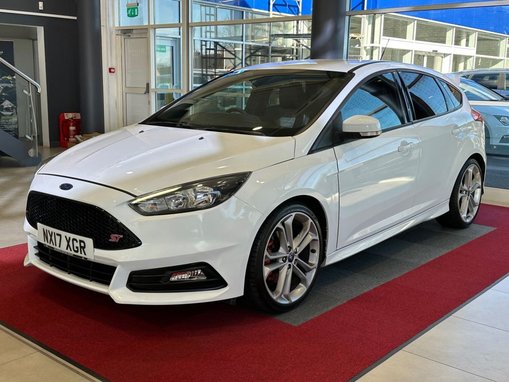 Used Ford Focus 2017 for sale - 78180920: Photo 3