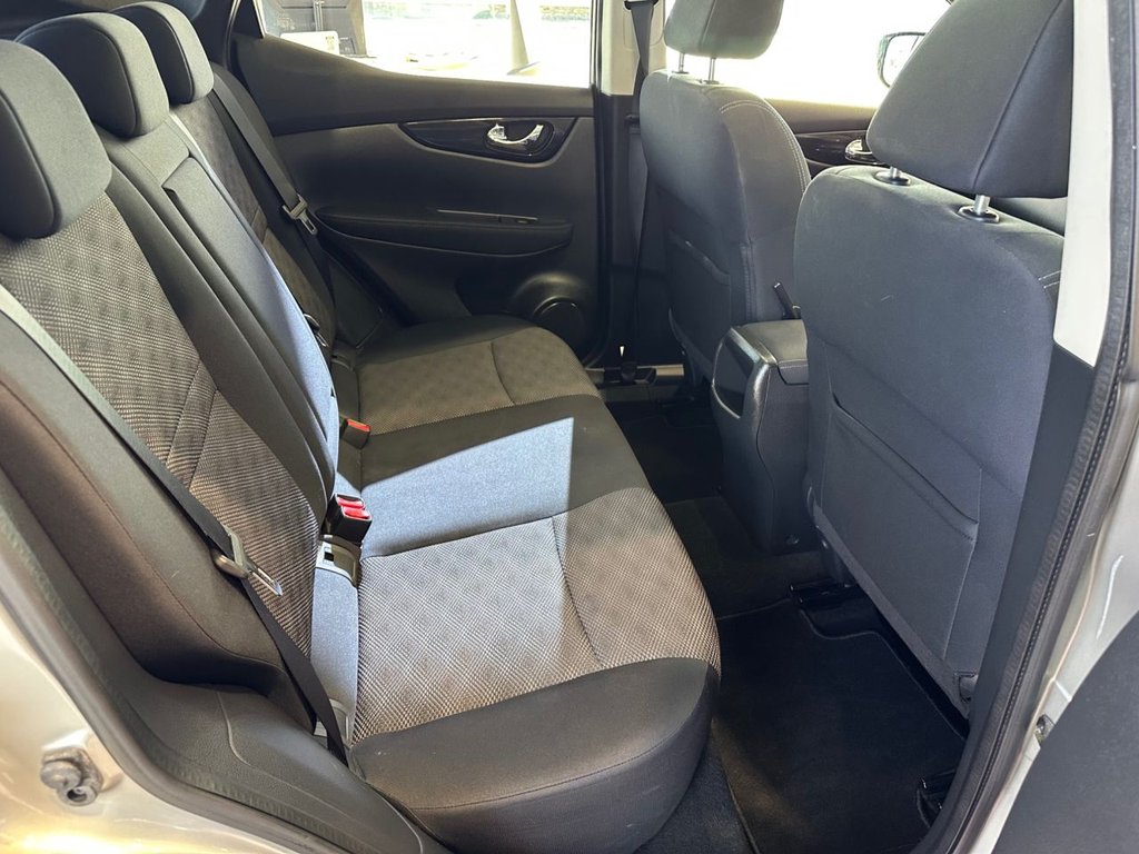 Used Nissan Qashqai 2015 for sale - 78180926: Photo 15