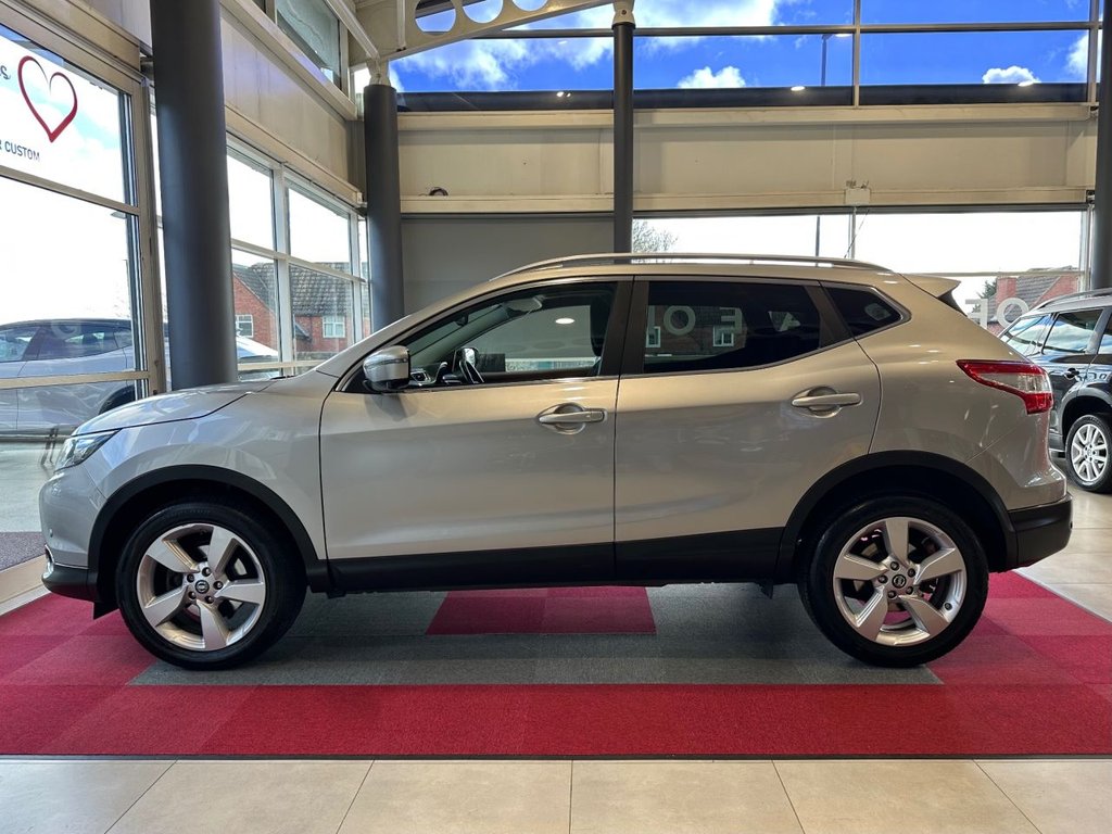 Used Nissan Qashqai 2015 for sale - 78180926: Photo 9