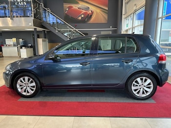 Used Volkswagen Golf 2010 for sale - 78631788: Photo