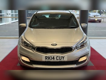 Used Kia Pro Ceed 2014 for sale - 78180936: Photo
