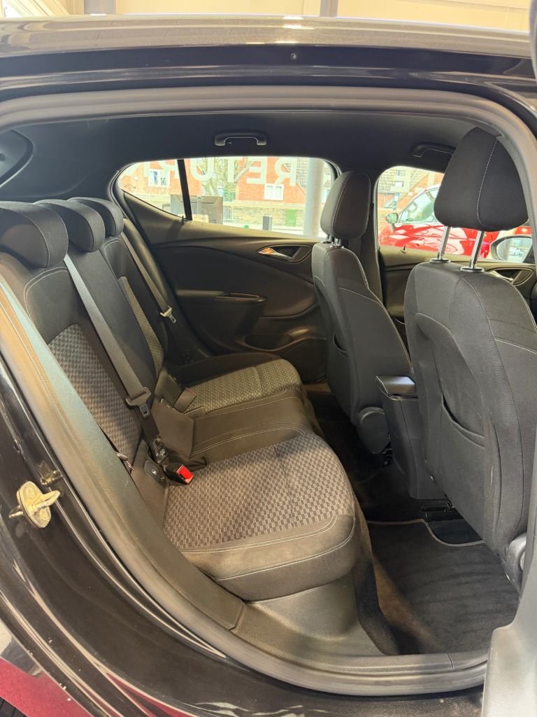 Used Vauxhall Astra 2016 for sale - 78180984: Photo 14