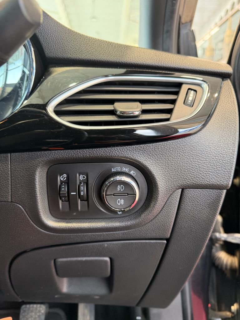 Used Vauxhall Astra 2016 for sale - 78180984: Photo 19