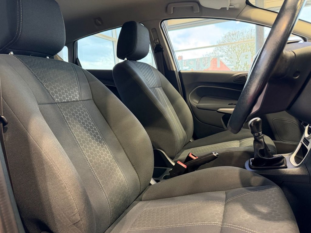 Used Ford Fiesta 2010 for sale - 78180938: Photo 10