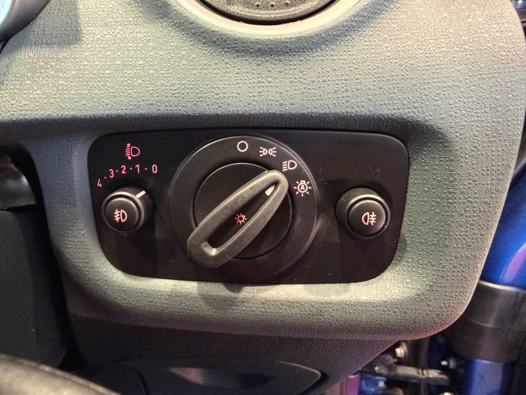 Used Ford Fiesta 2010 for sale - 78180938: Photo 15