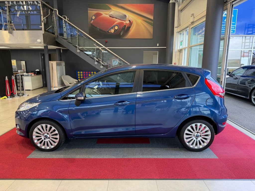 Used Ford Fiesta 2010 for sale - 78180938: Photo 4