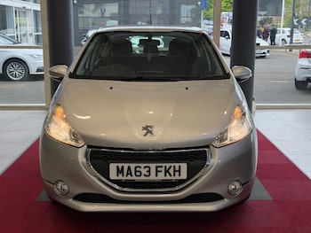 Used Peugeot 208 2013 for sale - 78525469: Photo
