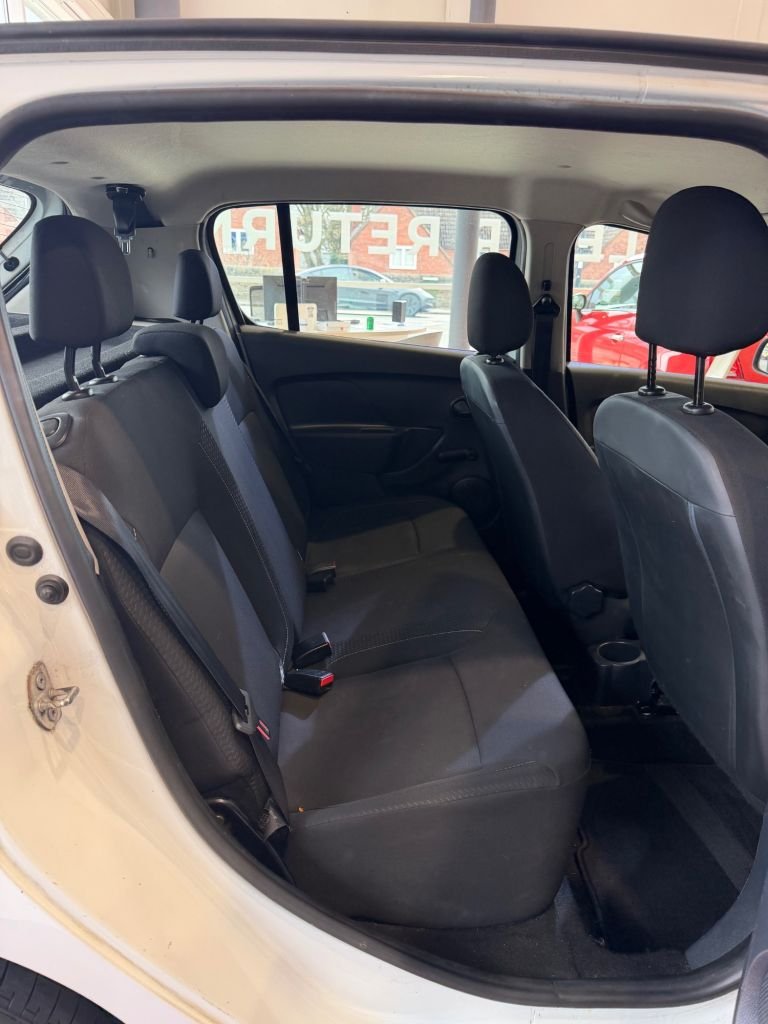 Used Dacia Sandero 2017 for sale - 78180934: Photo 11