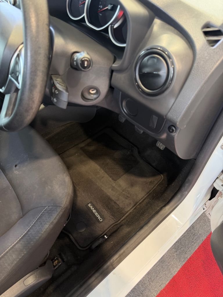 Used Dacia Sandero 2017 for sale - 78180934: Photo 14