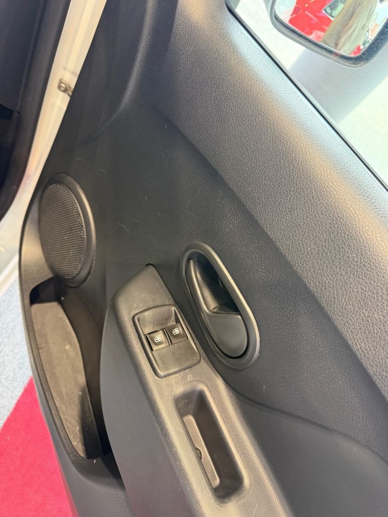 Used Dacia Sandero 2017 for sale - 78180934: Photo 16