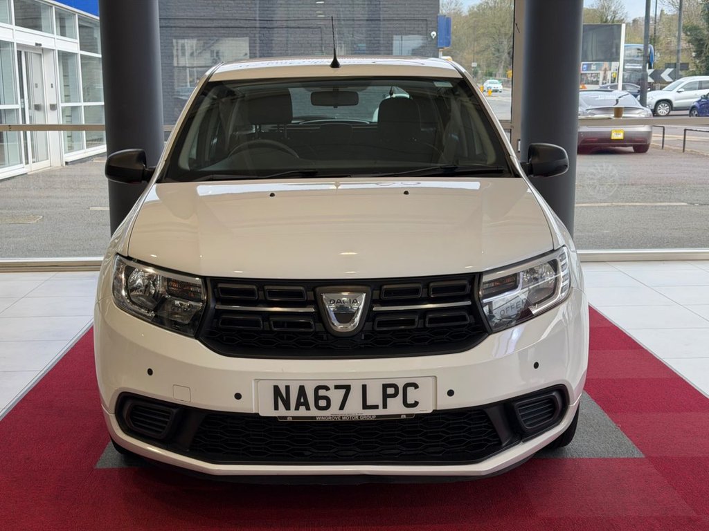 Used Dacia Sandero 2017 for sale - 78180934: Photo 2