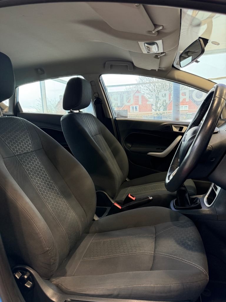 Used Ford Fiesta 2011 for sale - 78180928: Photo 12