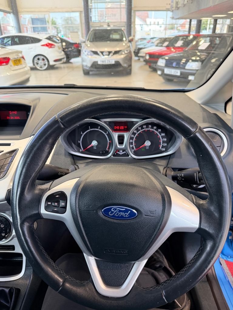 Used Ford Fiesta 2011 for sale - 78180928: Photo 14