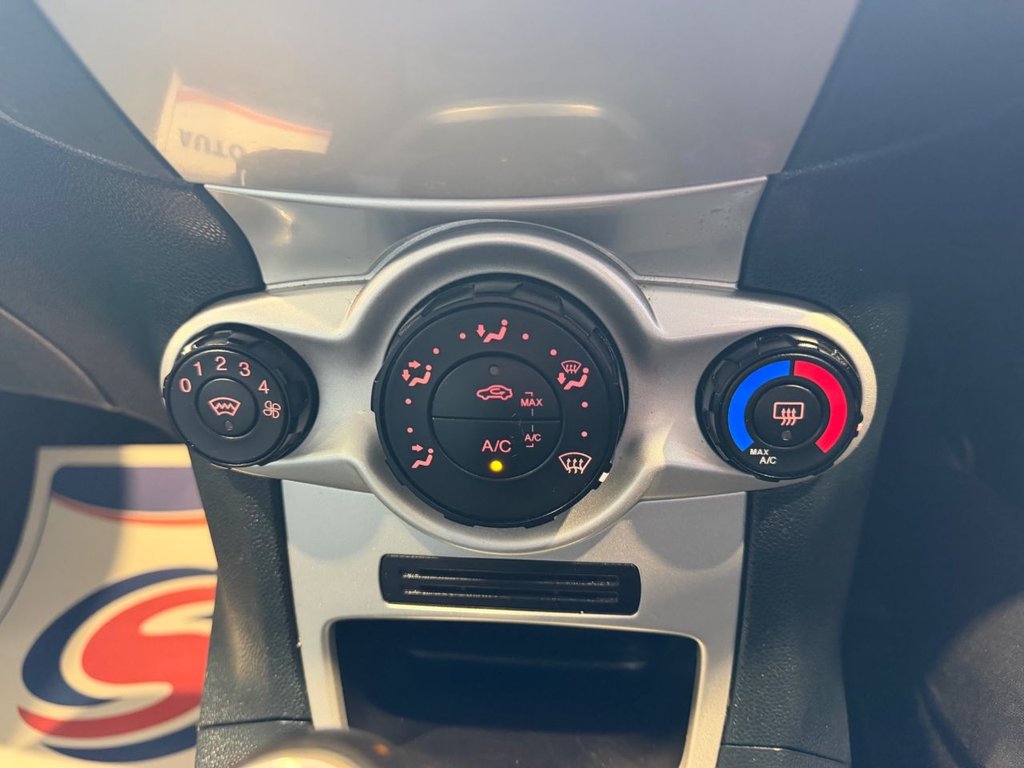 Used Ford Fiesta 2011 for sale - 78180928: Photo 21