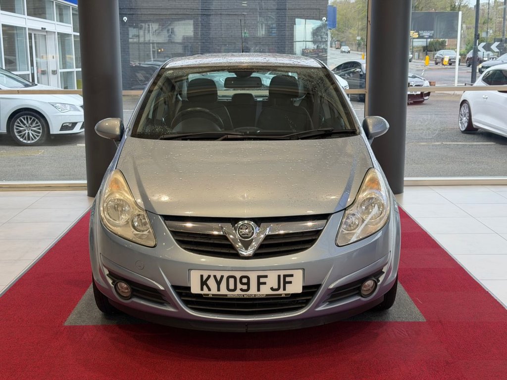 Used Vauxhall Corsa 2009 for sale - 78180916: Photo 2