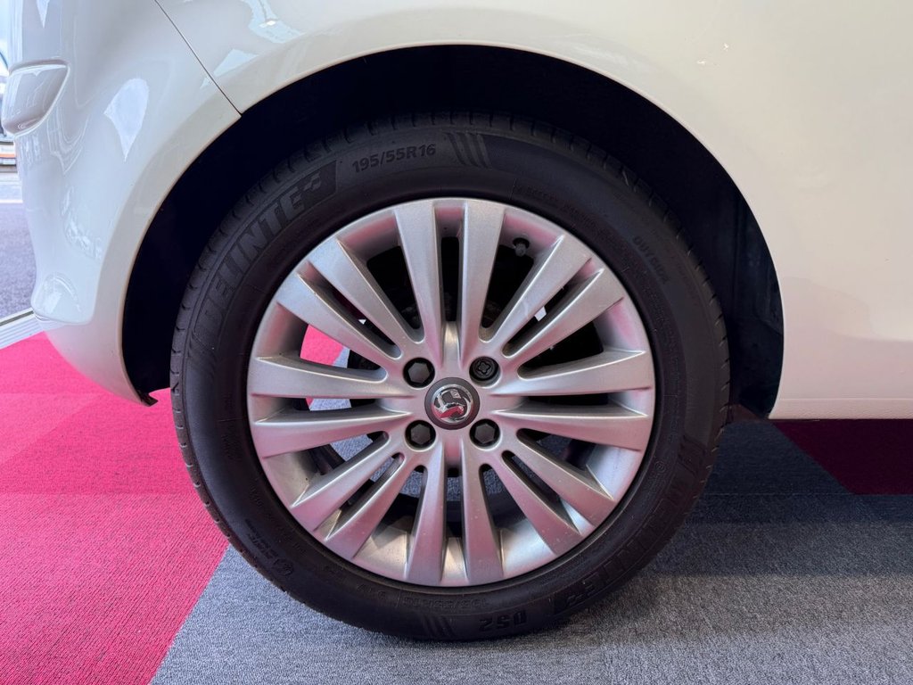 Used Vauxhall Corsa 2013 for sale - 78180932: Photo 13