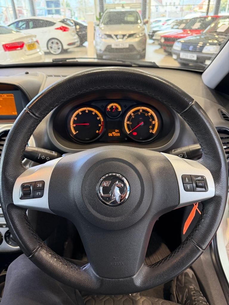 Used Vauxhall Corsa 2013 for sale - 78180932: Photo 17