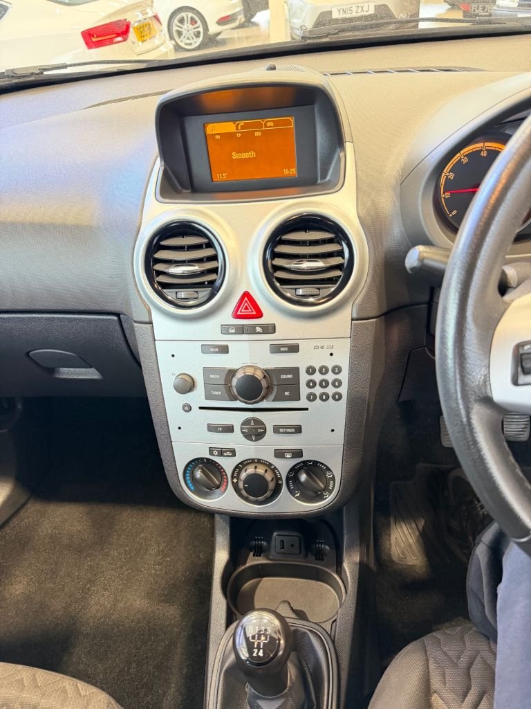 Used Vauxhall Corsa 2013 for sale - 78180932: Photo 19