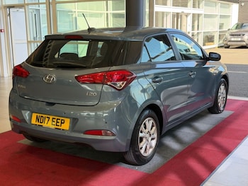 Used Hyundai i20 2017 for sale - 79385467: Photo