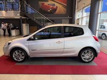 Used Renault Clio 2012 for sale - 78818880: Photo