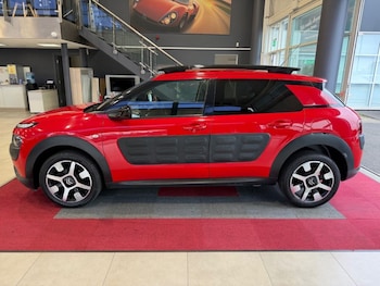 Used Citroen C4 Cactus 2016 for sale - 79189701: Photo