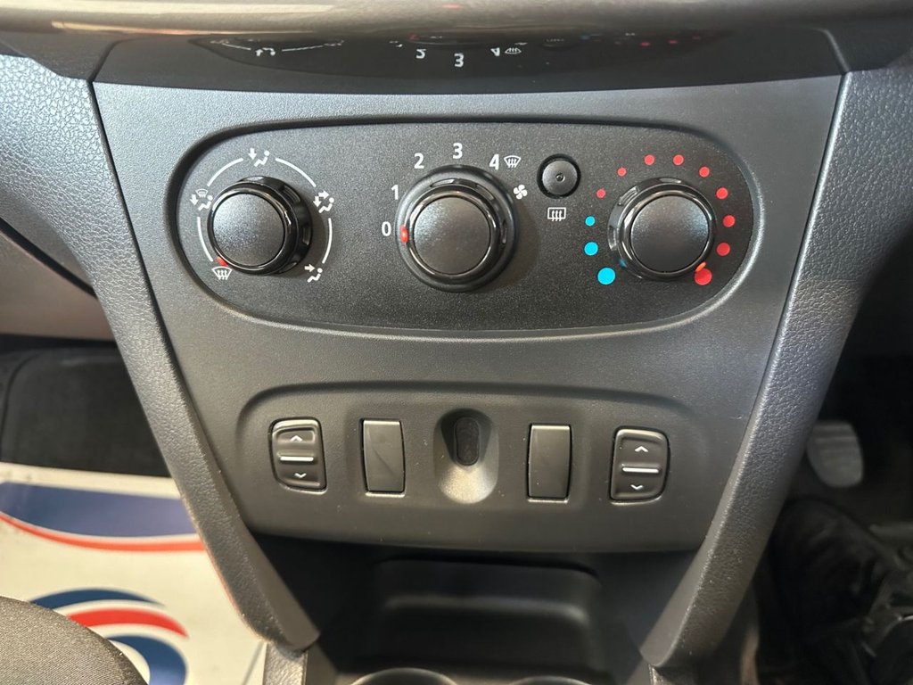 Used Dacia Sandero Stepway 2014 for sale - 78181063: Photo 12