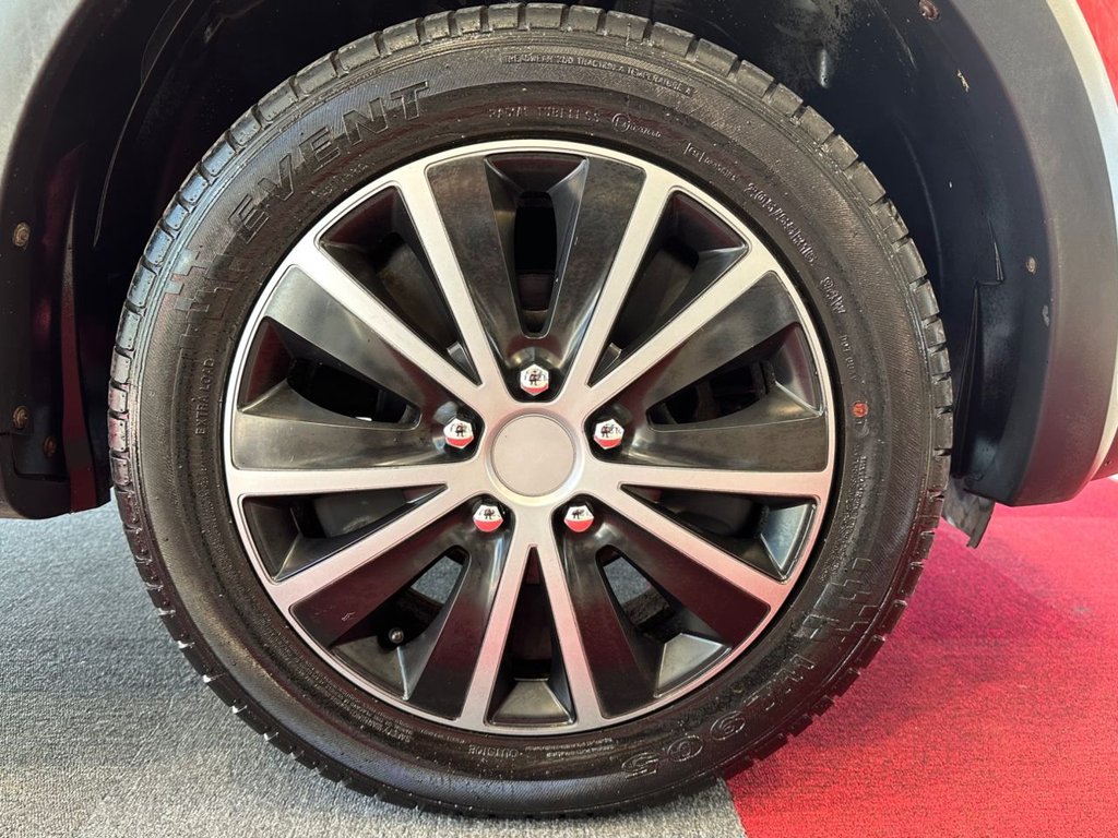 Used Dacia Sandero Stepway 2014 for sale - 78181063: Photo 18