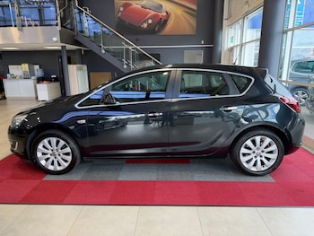 Used Vauxhall Astra 2013 for sale - 78806429: Photo