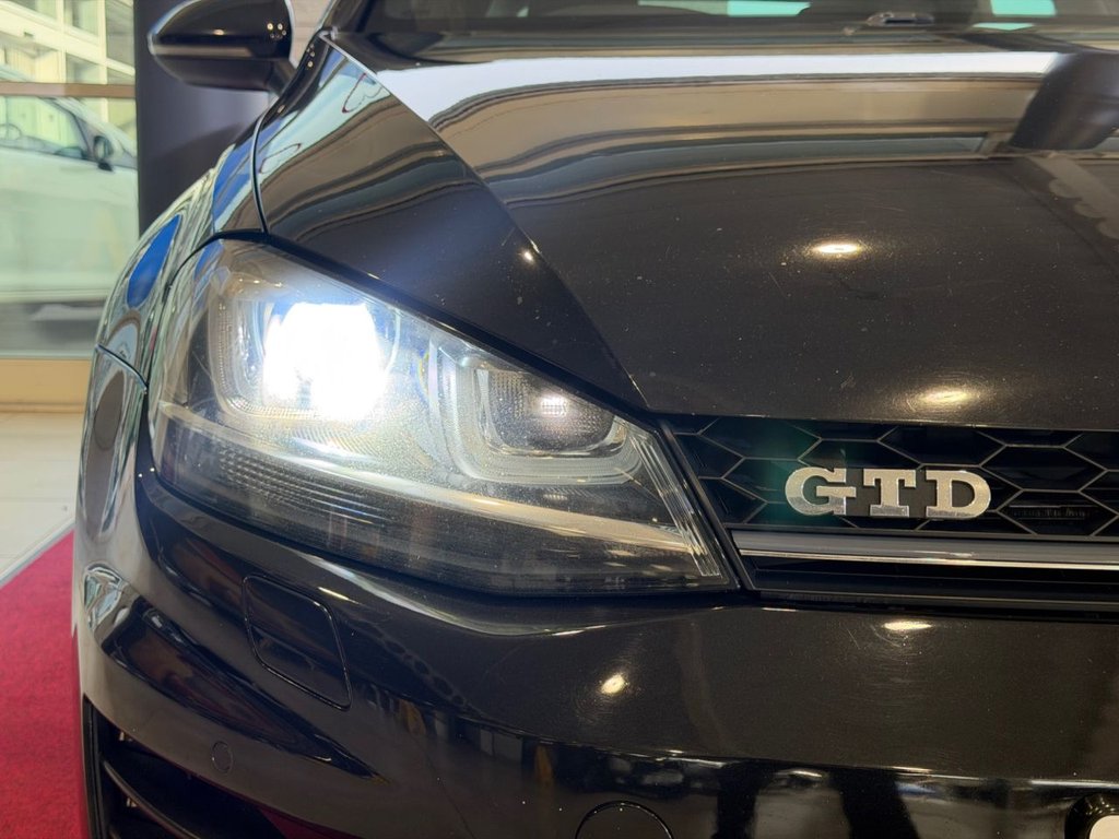 Used Volkswagen Golf 2015 for sale - 78181000: Photo 11