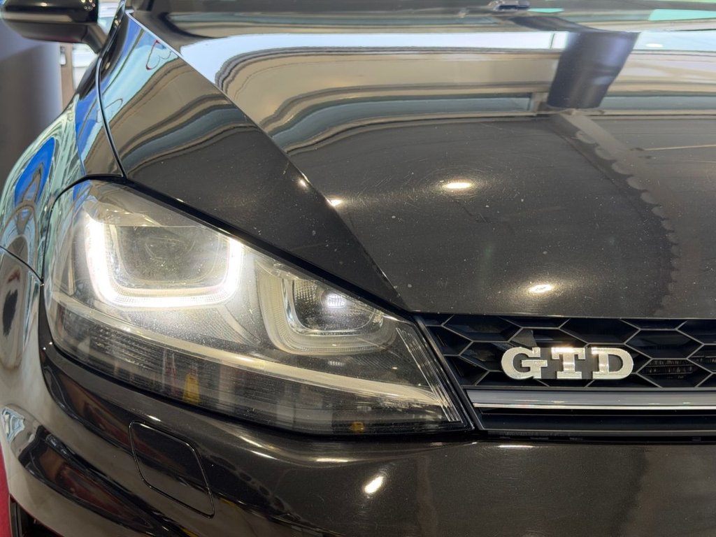 Used Volkswagen Golf 2015 for sale - 78181000: Photo 16