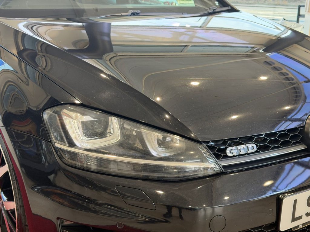 Used Volkswagen Golf 2015 for sale - 78181000: Photo 6