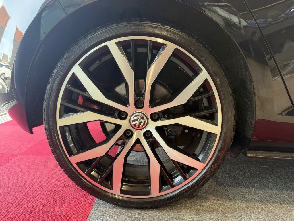 Used Volkswagen Golf 2015 for sale - 78181000: Photo 8