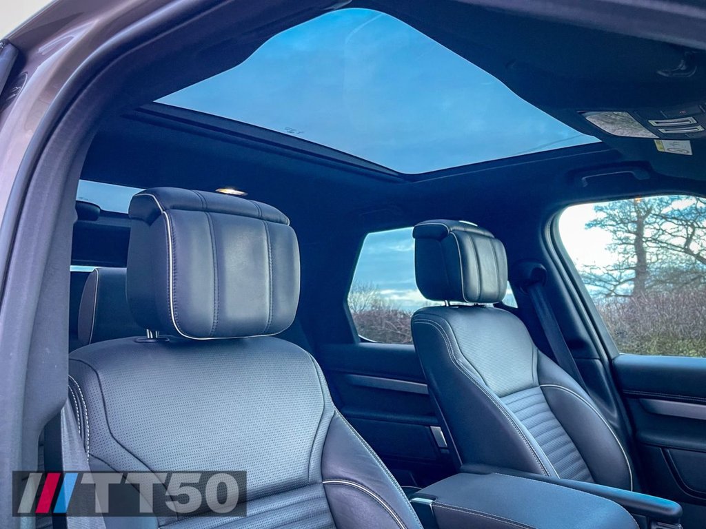 Used Land Rover Discovery 2021 for sale - 76966325: Photo 30