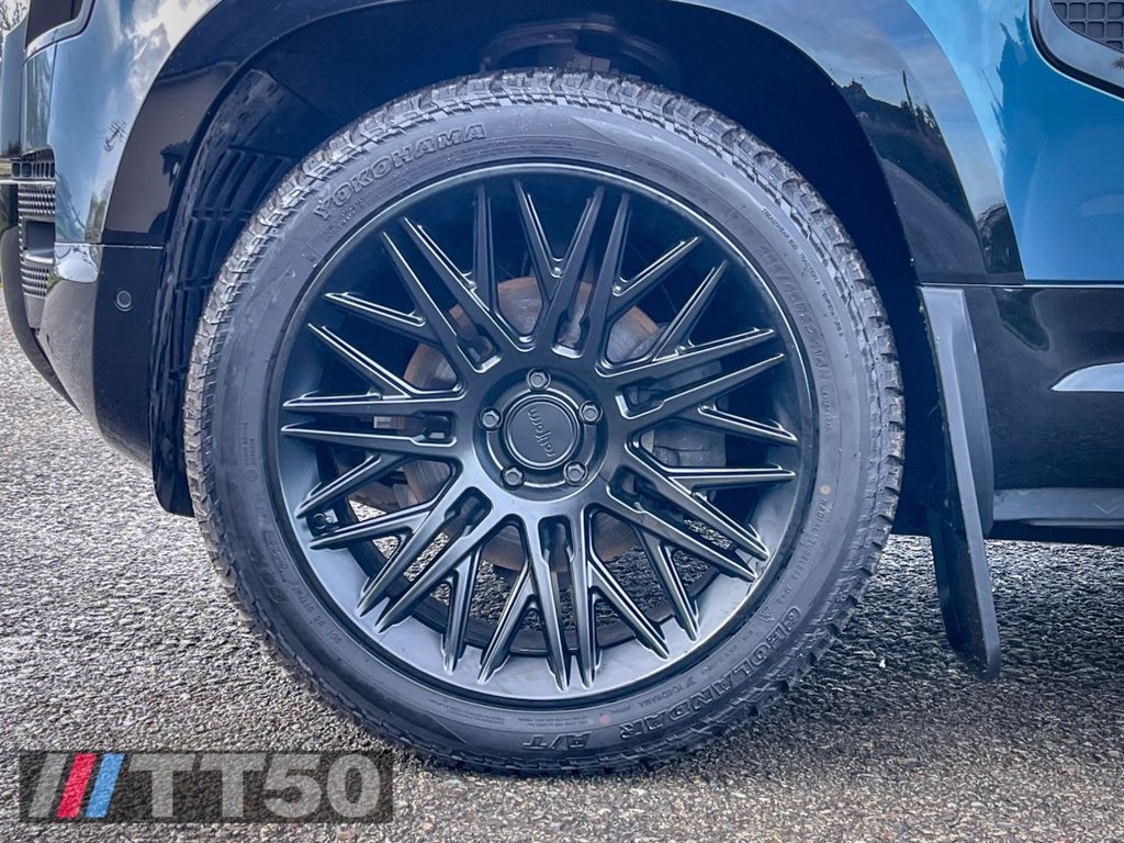 Used Land Rover Defender 2021 for sale - 77627015: Photo 46