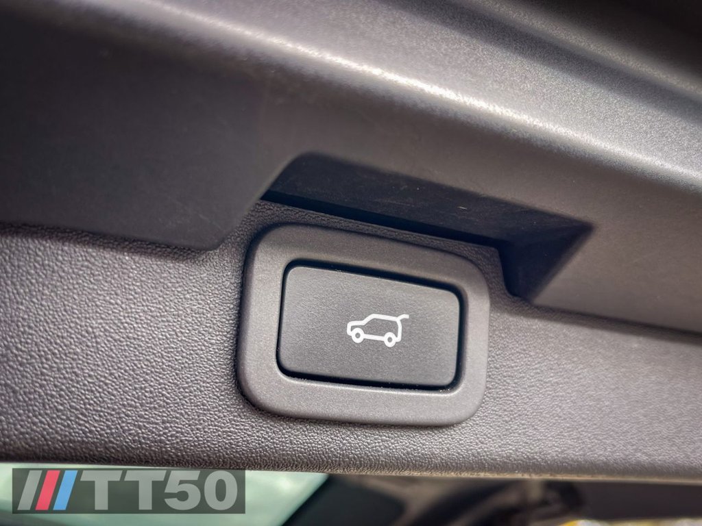 Used Land Rover Discovery 2018 for sale - 77841314: Photo 50