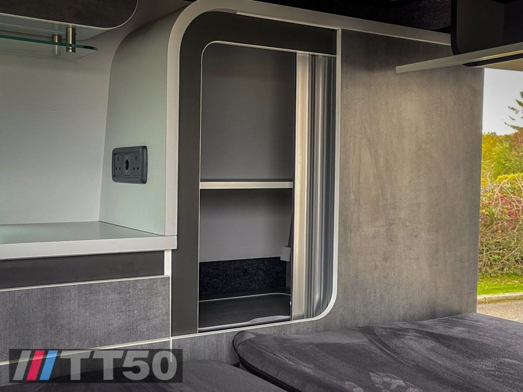 Used Volkswagen Transporter 2022 for sale - 76474635: Photo 25