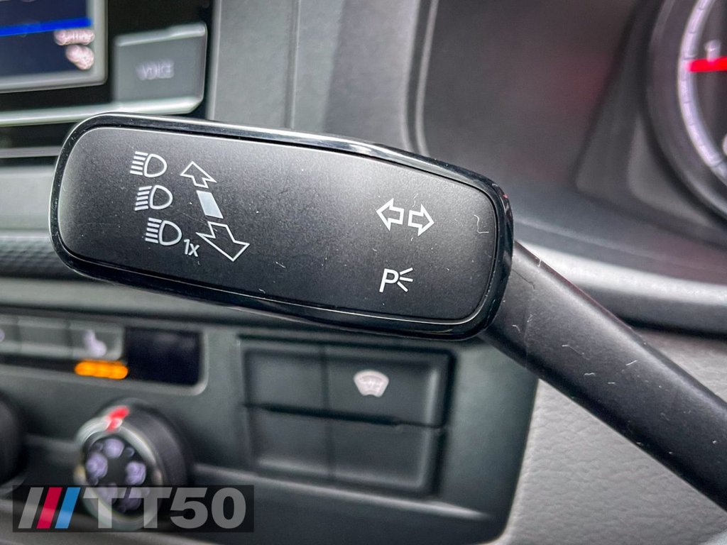 Used Volkswagen Transporter 2022 for sale - 76474635: Photo 32