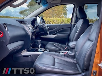 Used Nissan Navara 2016 for sale - 76486950: Photo