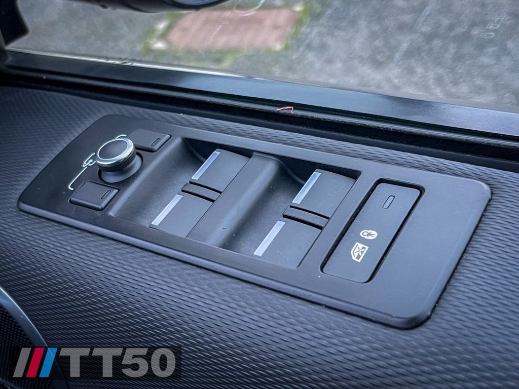 Used Land Rover Discovery 2021 for sale - 77627016: Photo 31