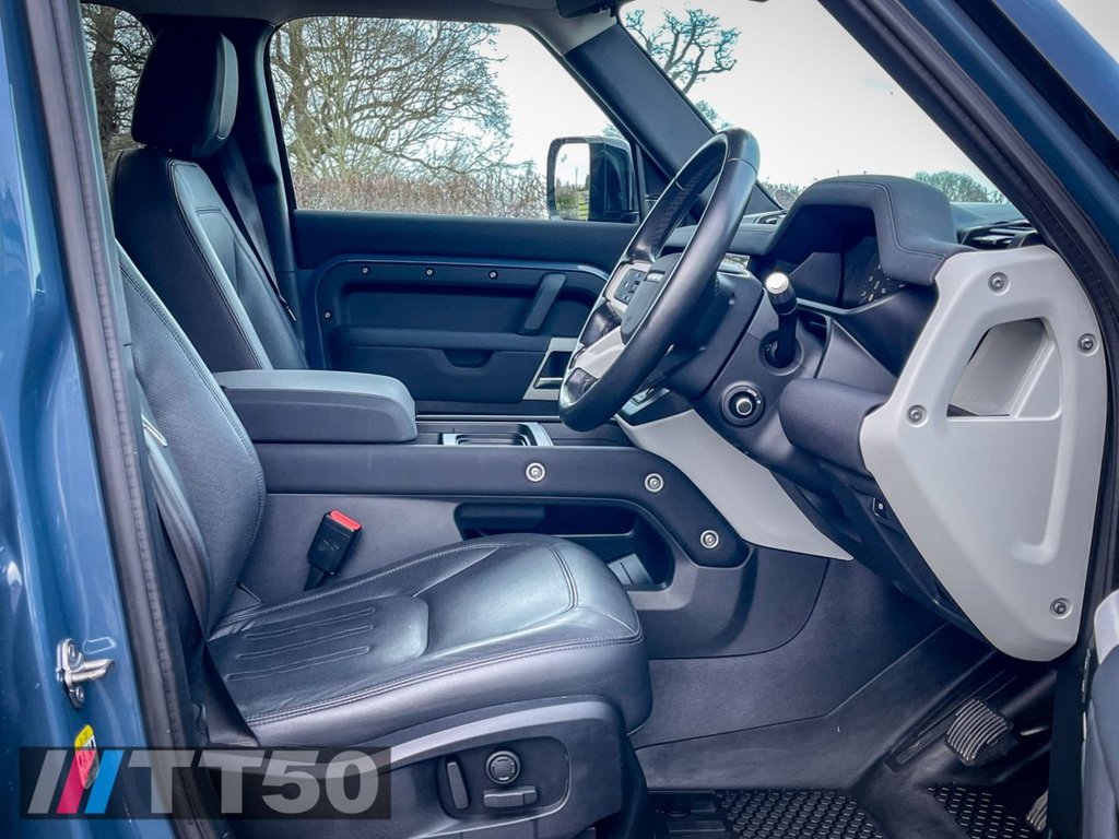 Used Land Rover Defender 2021 for sale - 77457611: Photo 21