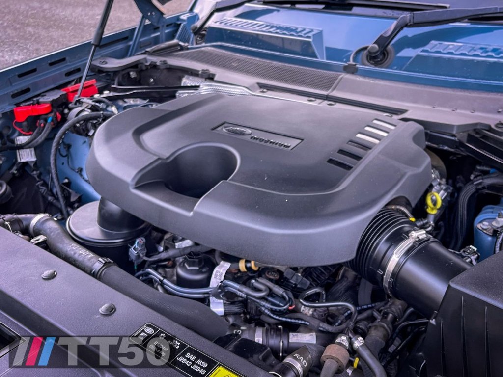 Used Land Rover Defender 2021 for sale - 77457611: Photo 50