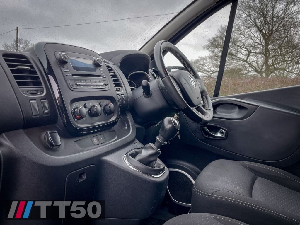 Used Vauxhall Vivaro 2018 for sale - 77534149: Photo 15