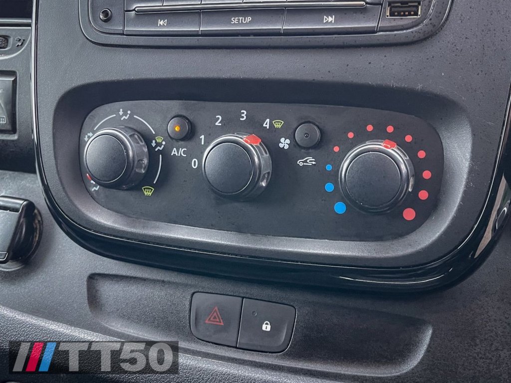 Used Vauxhall Vivaro 2018 for sale - 77534149: Photo 5