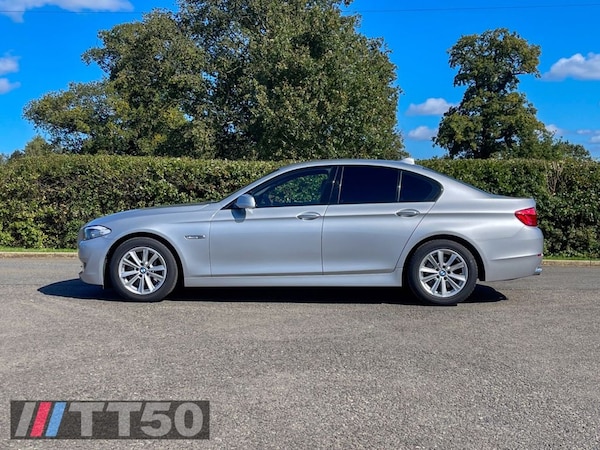 Used BMW 5 Series 2010 for sale - 76029107: Photo 2