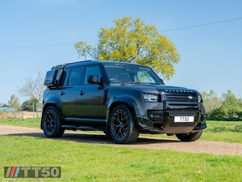 Used Land Rover Defender 2023 for sale - 78518456: Photo