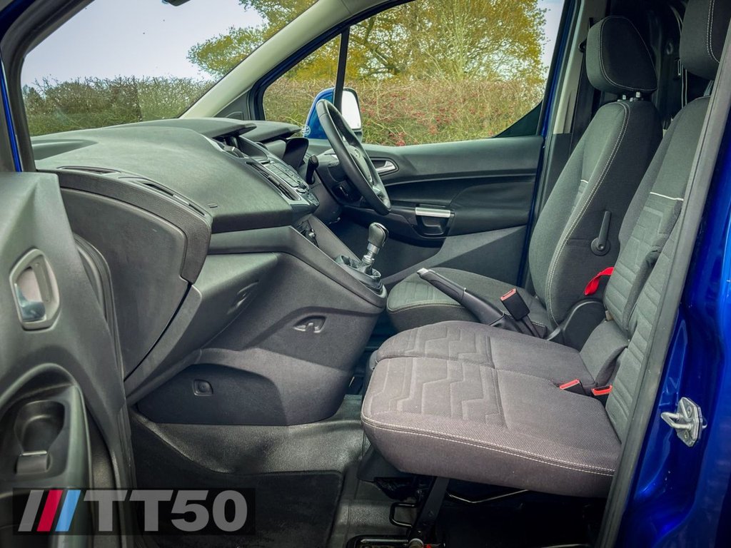 Used Ford Transit Connect 2015 for sale - 76717182: Photo 17