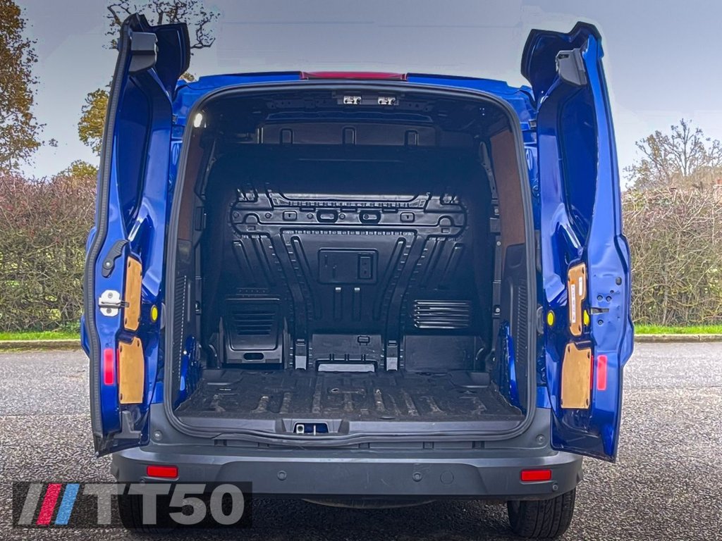 Used Ford Transit Connect 2015 for sale - 76717182: Photo 5