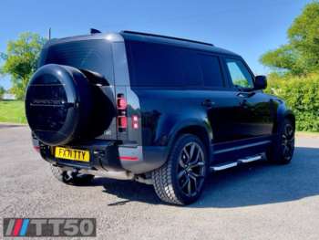 Used Land Rover Defender 2021 for sale - 74650265: Photo