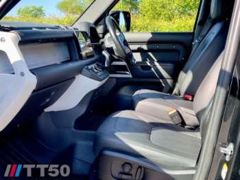 Used Land Rover Defender 2021 for sale - 74650265: Photo