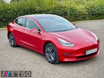 Tesla - Model 3